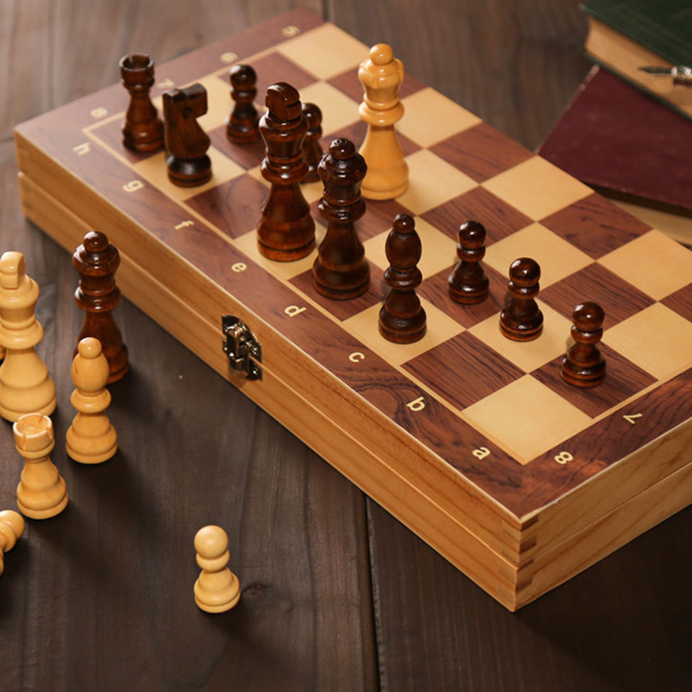 Magnetic Travel Chess - لوحة شطرنج كبيرة 29×29 سم لتنمية