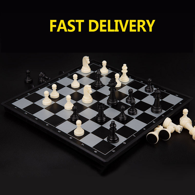 المحمولة الخاصة المغناطيسي الش - مراجعة Magnetic Travel Chess وسعره