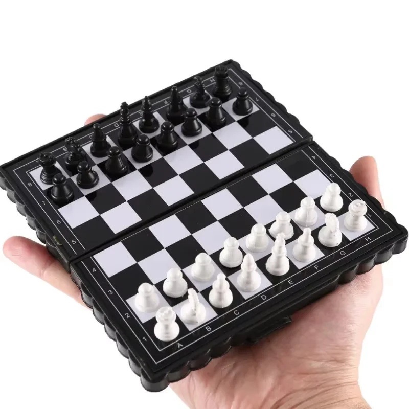 مجموعة شطرنج مغناطيسية صغيرة،  - مراجعة Magnetic Travel Chess وسعره