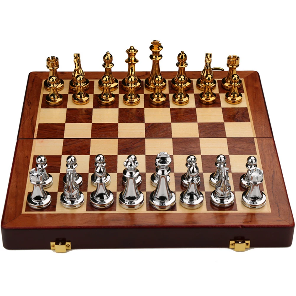 مجموعة شطرنج معدنية من العصور  - مراجعة Magnetic Travel Chess وسعره