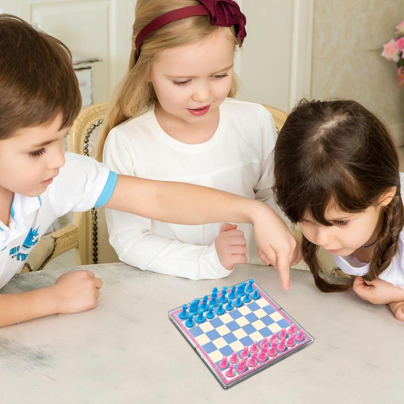 مجموعة الشطرنج المغناطيسية الق - مراجعة Magnetic Travel Chess وسعره
